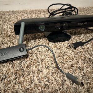 XBOX 360 Kinect Sensor & Xbox 360 Wireless adapter